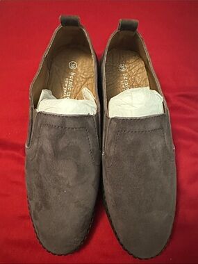 bernie mev. Women's leather Slip-On Loafers in Taupe